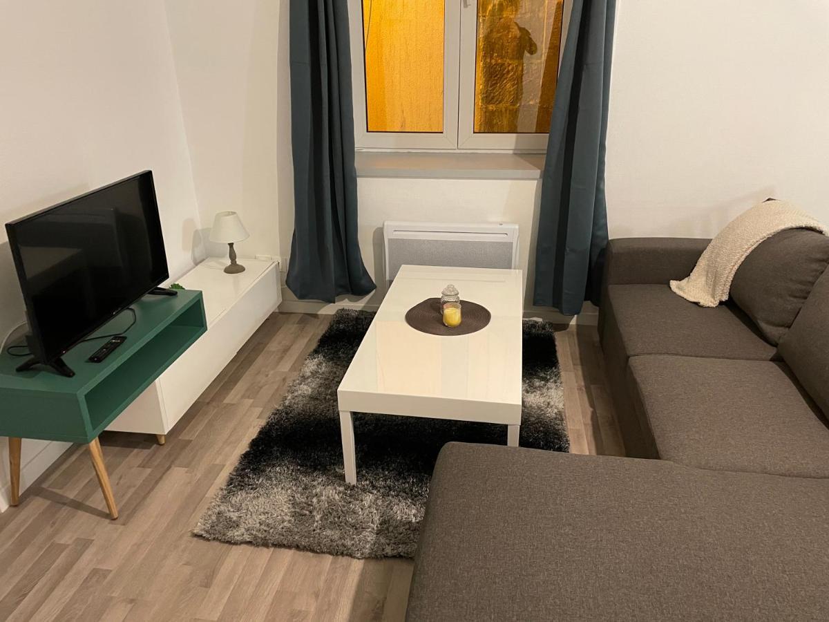 Appartement T2 Meuble, Centre Verdun, 1Er Etage Exterior photo